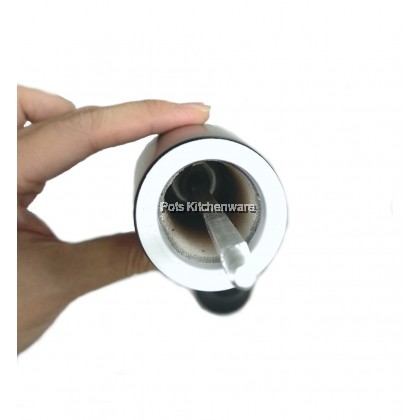 Rubber Wood Black Pepper Spice Mill Manual Grinder Pengisar Lada Hitam Rempah - B3245 Rubber Wood Black Pepper Spice Mill Manual Grinder Pengisar Lada Hitam Rempah - B3245